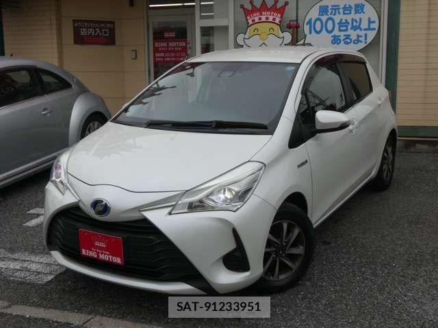 Toyota VITZ HYBRID 2017-12 8317889-15