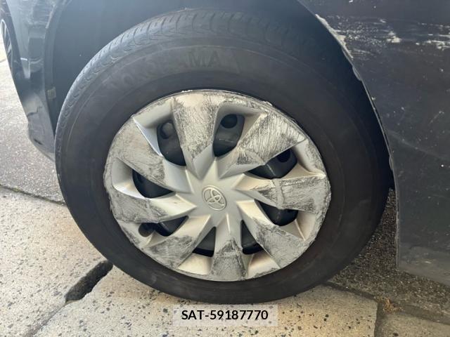 Toyota VITZ HYBRID 2019-03 8317890-9