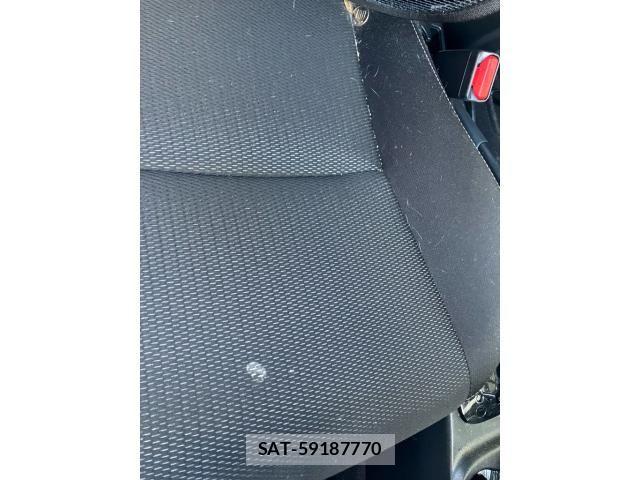 Toyota VITZ HYBRID 2019-03 8317890-26
