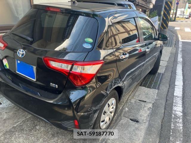 Toyota VITZ HYBRID 2019-03 8317890-4