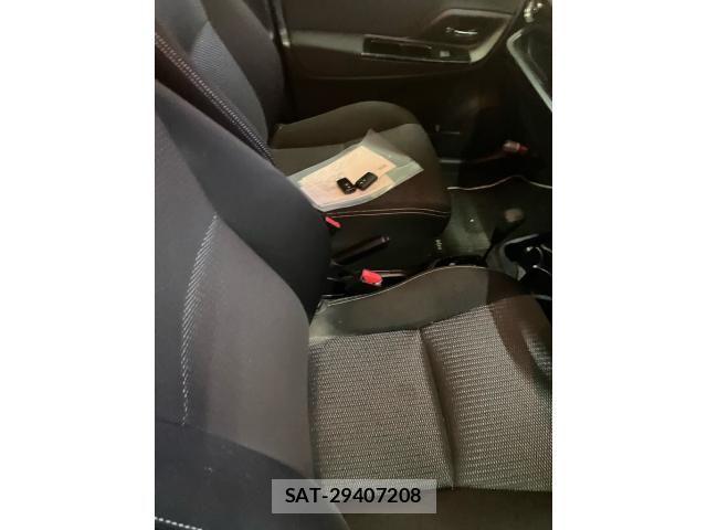 Toyota VITZ HYBRID 2019-02 8338388-14