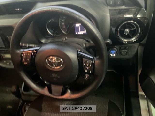 Toyota VITZ HYBRID 2019-02 8338388-16