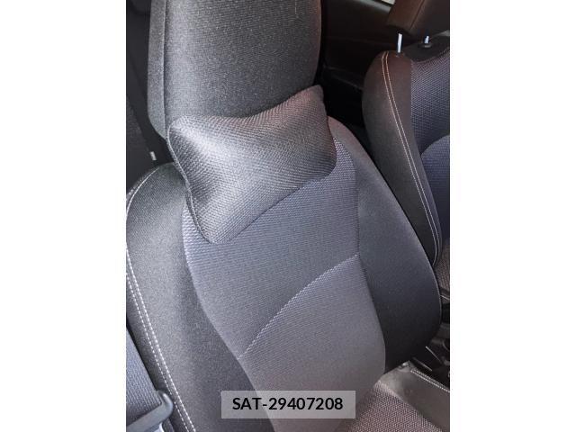 Toyota VITZ HYBRID 2019-02 8338388-19