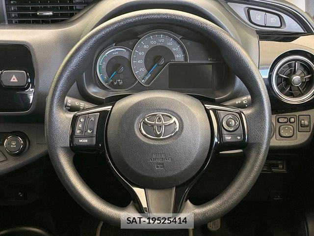 Toyota VITZ HYBRID 2019-09 8338387-10