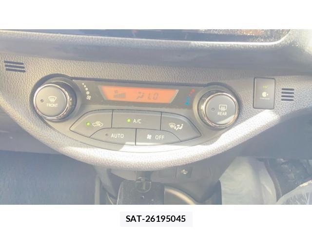 Toyota VITZ HYBRID 2017-10 8338389-16