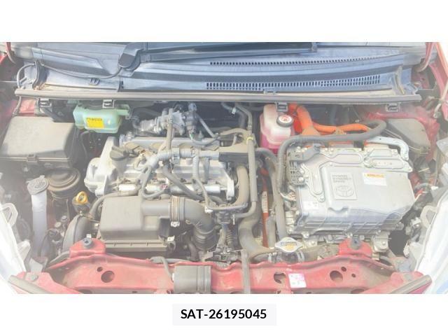 Toyota VITZ HYBRID 2017-10 8338389-1