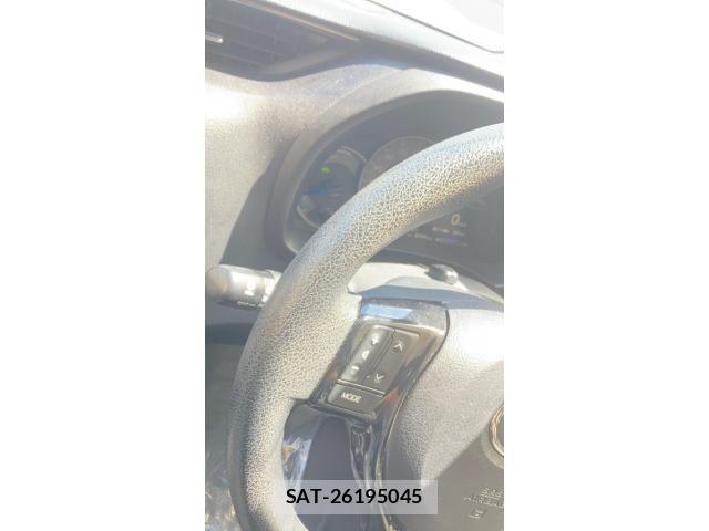 Toyota VITZ HYBRID 2017-10 8338389-20