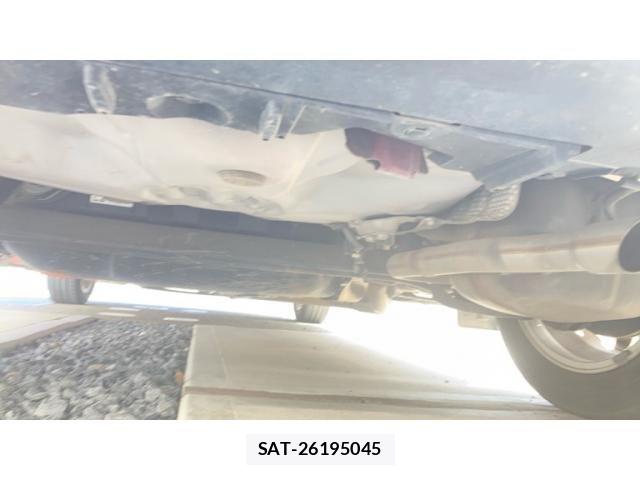 Toyota VITZ HYBRID 2017-10 8338389-26