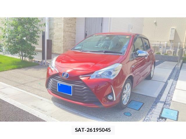 Toyota VITZ HYBRID 2017-10 8338389-4