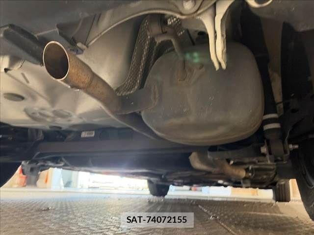Toyota VITZ HYBRID 2017-12 8369623-29