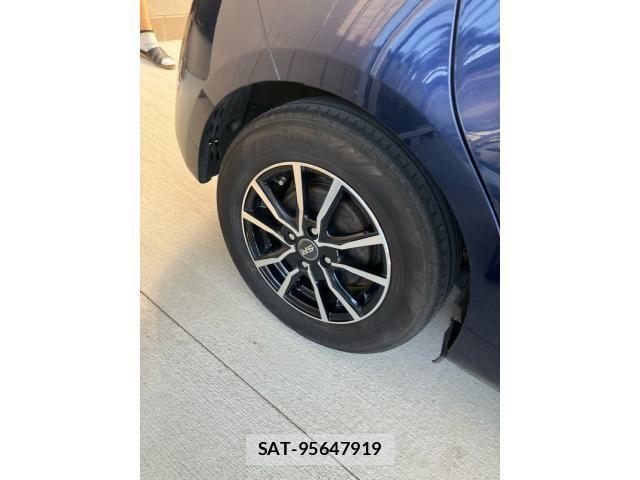 Toyota VITZ HYBRID 2019-09 8415718-10