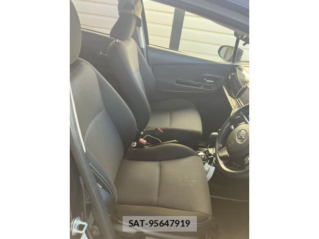Toyota VITZ HYBRID 2019-09 8415718-11