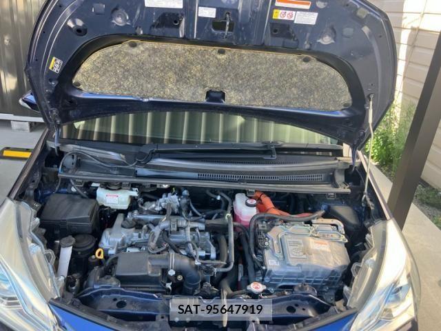 Toyota VITZ HYBRID 2019-09 8415718-13