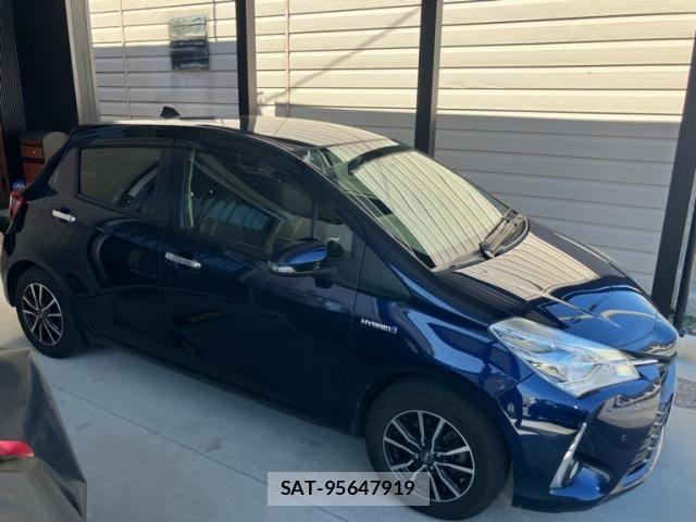 Toyota VITZ HYBRID 2019-09 8415718-1