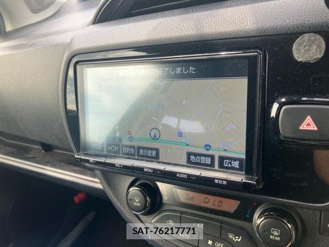 Toyota VITZ HYBRID 2017-01 8439053-16