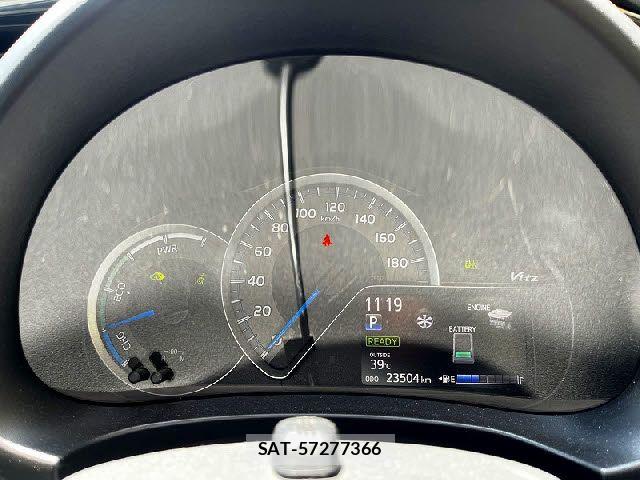 Toyota VITZ HYBRID 2017-05 8528064-7