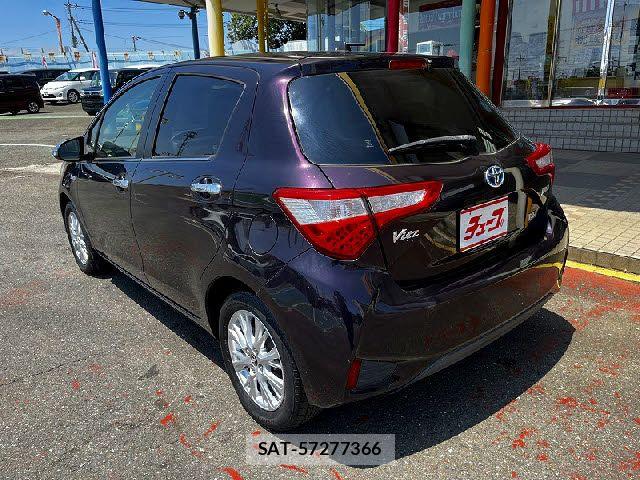 Toyota VITZ HYBRID 2017-05 8528064-8