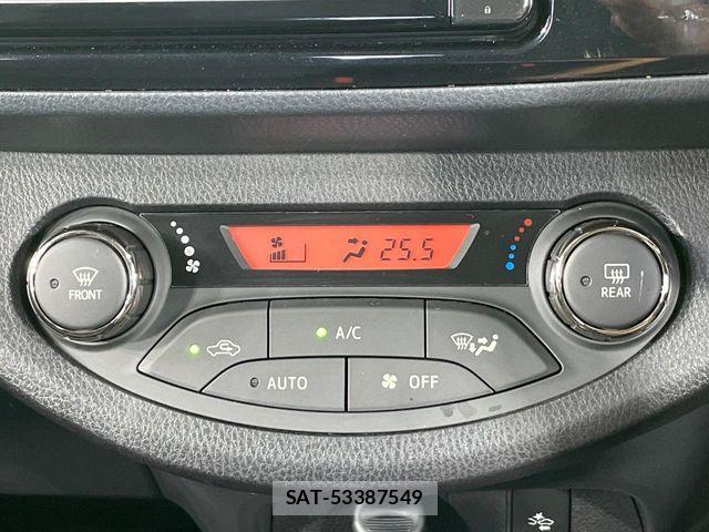 Toyota VITZ HYBRID 2017-08 8528063-6