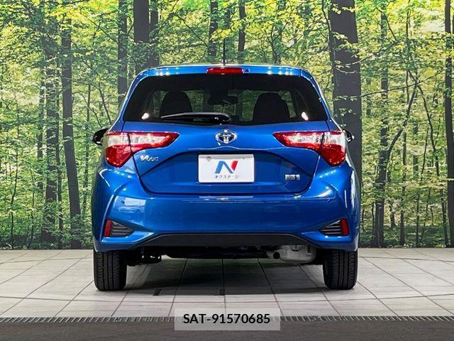 Toyota VITZ HYBRID 2018-09 8528068-14