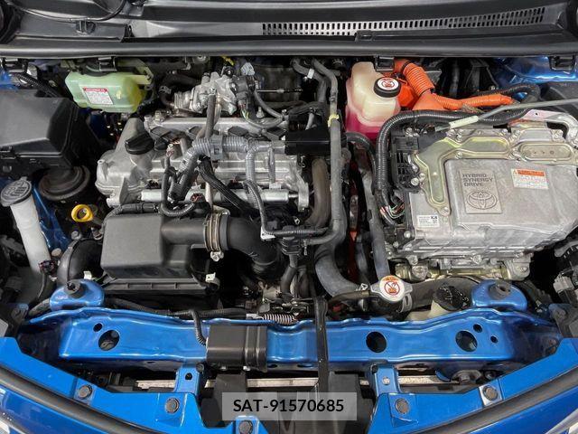 Toyota VITZ HYBRID 2018-09 8528068-17