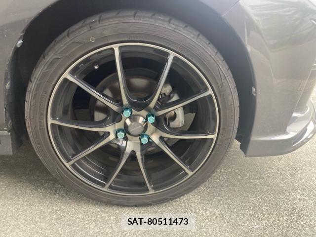 Toyota VITZ HYBRID 2018-02 8563982-7