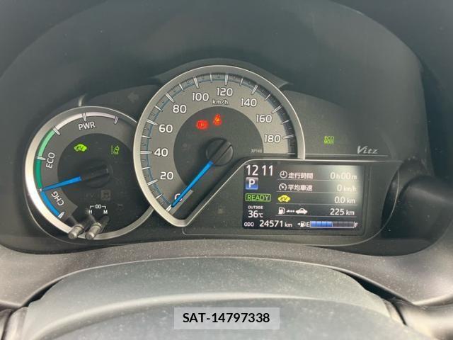 Toyota VITZ HYBRID 2018-03 8662222-20