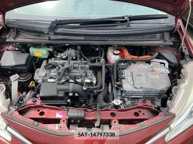 Toyota VITZ HYBRID 2018-03 8662222-24