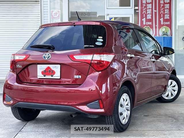 Toyota VITZ HYBRID 2018-08 8662212-2