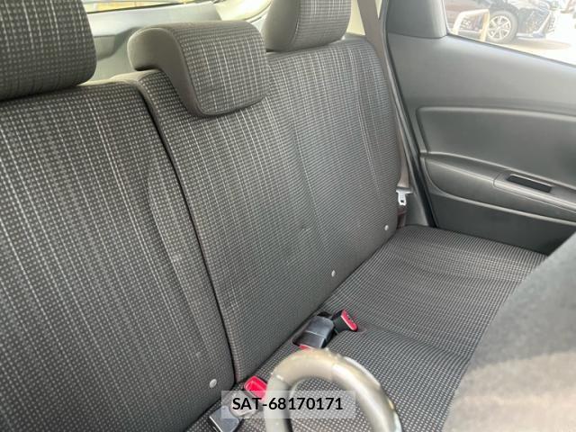 Toyota VITZ HYBRID 2017-09 8662214-10