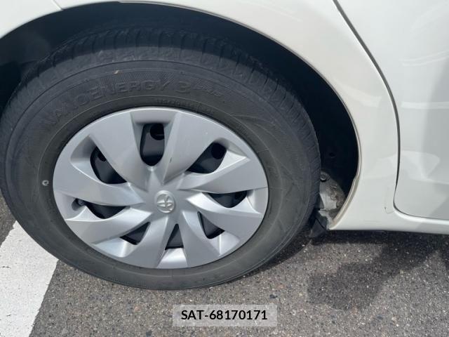 Toyota VITZ HYBRID 2017-09 8662214-5