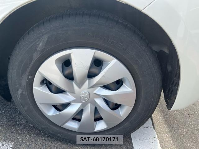Toyota VITZ HYBRID 2017-09 8662214-6