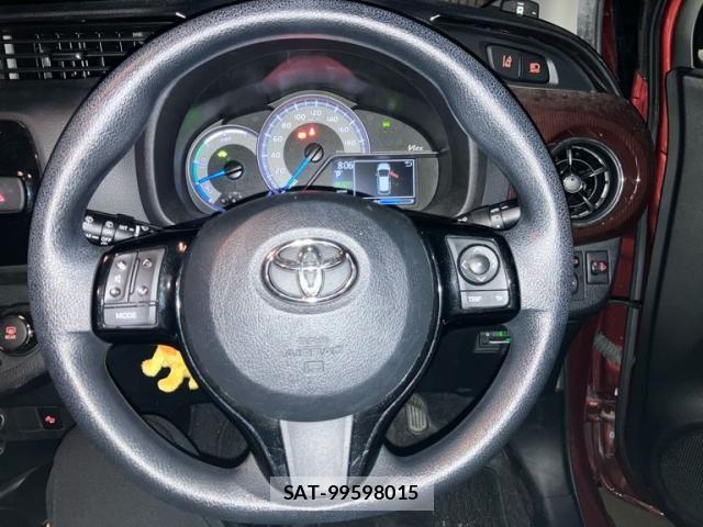 Toyota VITZ HYBRID 2017-02 8662223-16