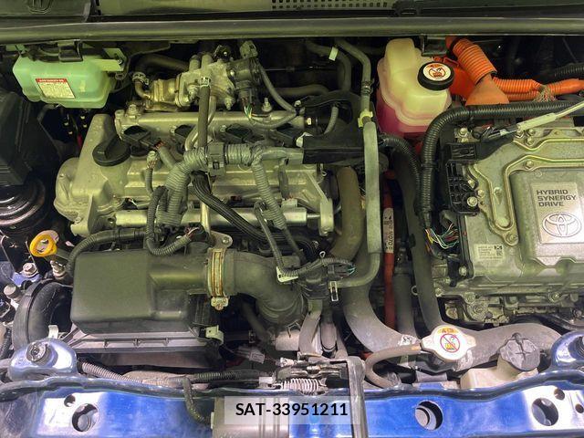 Toyota VITZ HYBRID 2018-08 8686875-17