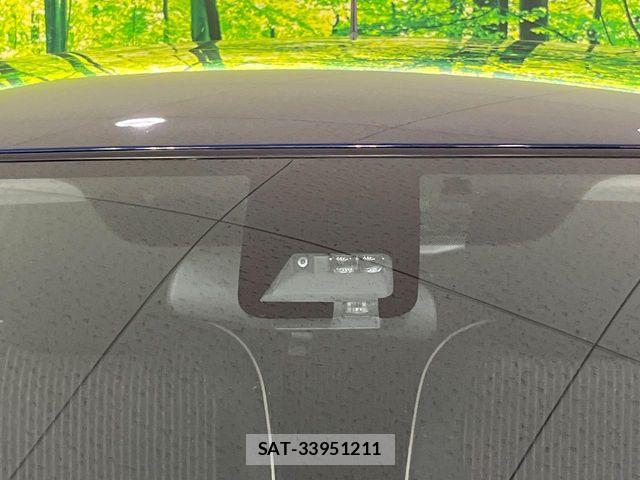 Toyota VITZ HYBRID 2018-08 8686875-4