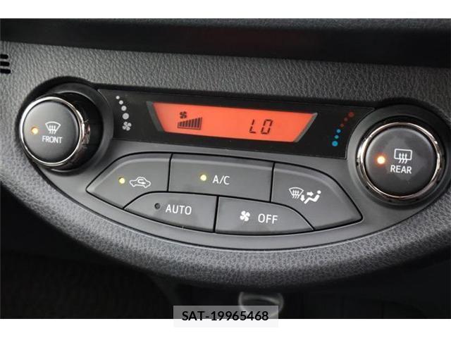 Toyota VITZ HYBRID 2019-04 8746654-26