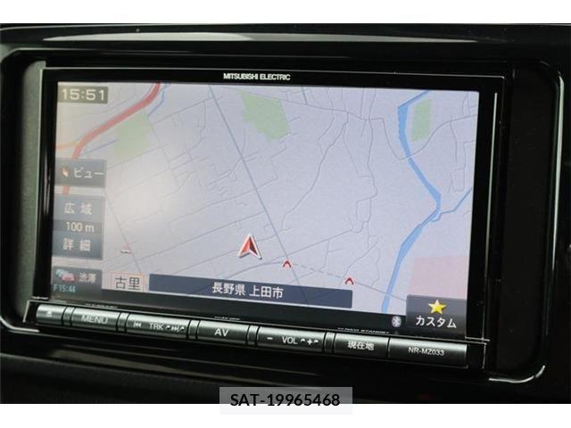 Toyota VITZ HYBRID 2019-04 8746654-2