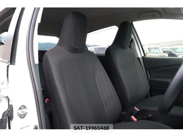Toyota VITZ HYBRID 2019-04 8746654-7