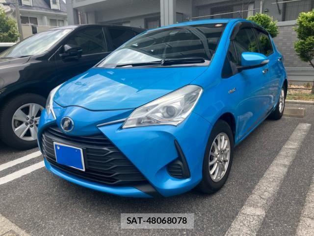 Toyota VITZ HYBRID 2017-11 8746655-1