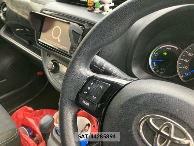 Toyota VITZ HYBRID 2018-06 8746653-11
