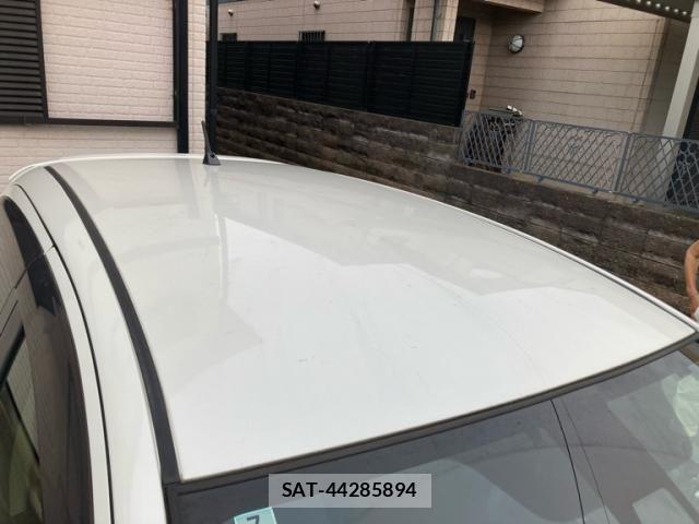 Toyota VITZ HYBRID 2018-06 8746653-3