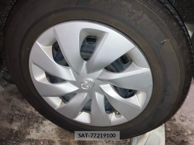 Toyota VITZ HYBRID 2017-09 8746656-10
