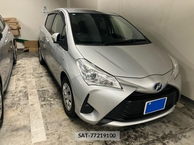 Toyota VITZ HYBRID 2017-09 8746656-1
