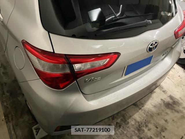 Toyota VITZ HYBRID 2017-09 8746656-7