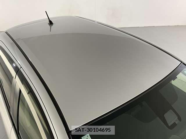 Toyota VITZ HYBRID 2019-11 8851002-8