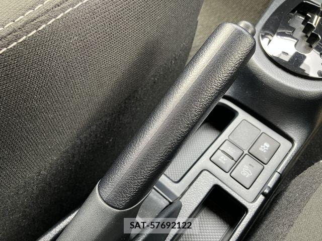 Toyota VITZ HYBRID 2018-12 8872359-22