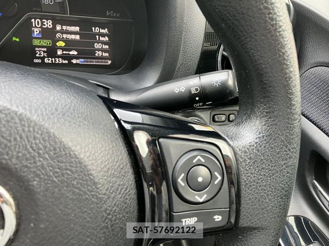 Toyota VITZ HYBRID 2018-12 8872359-24