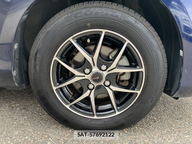 Toyota VITZ HYBRID 2018-12 8872359-26