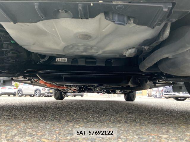Toyota VITZ HYBRID 2018-12 8872359-28
