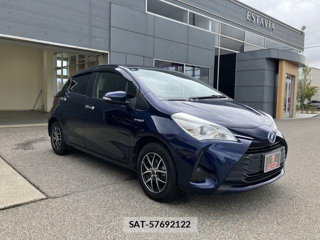 Toyota VITZ HYBRID 2018-12 8872359-4