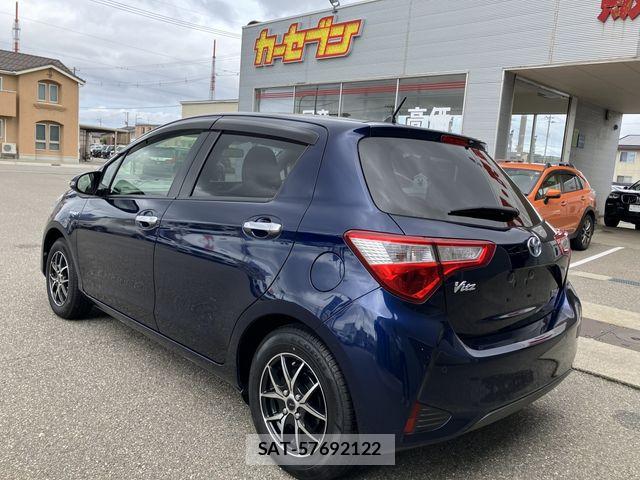 Toyota VITZ HYBRID 2018-12 8872359-7